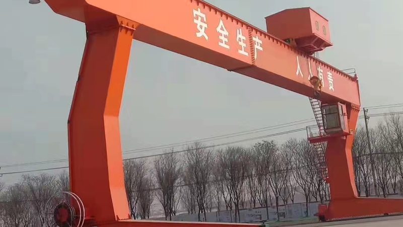 小型履带起重机：如何根据工况选择合适的型号**